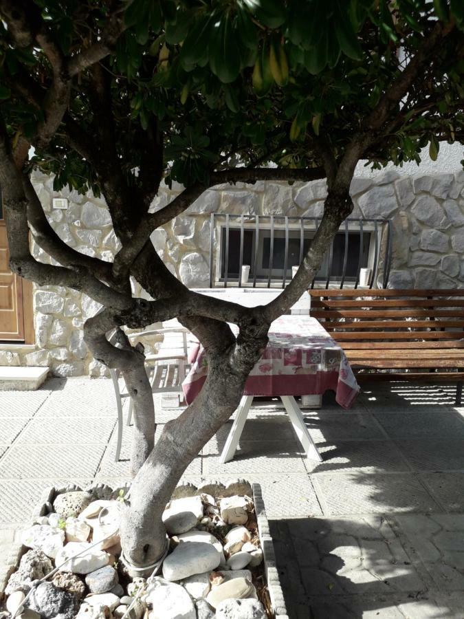 Casa Di Chiara Apartamento Terni Exterior foto