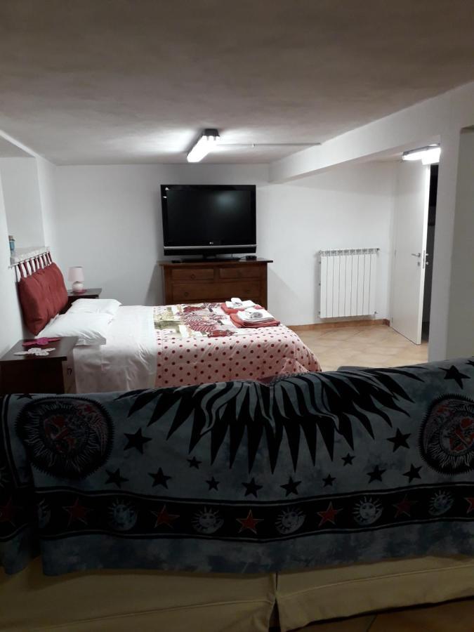 Casa Di Chiara Apartamento Terni Exterior foto